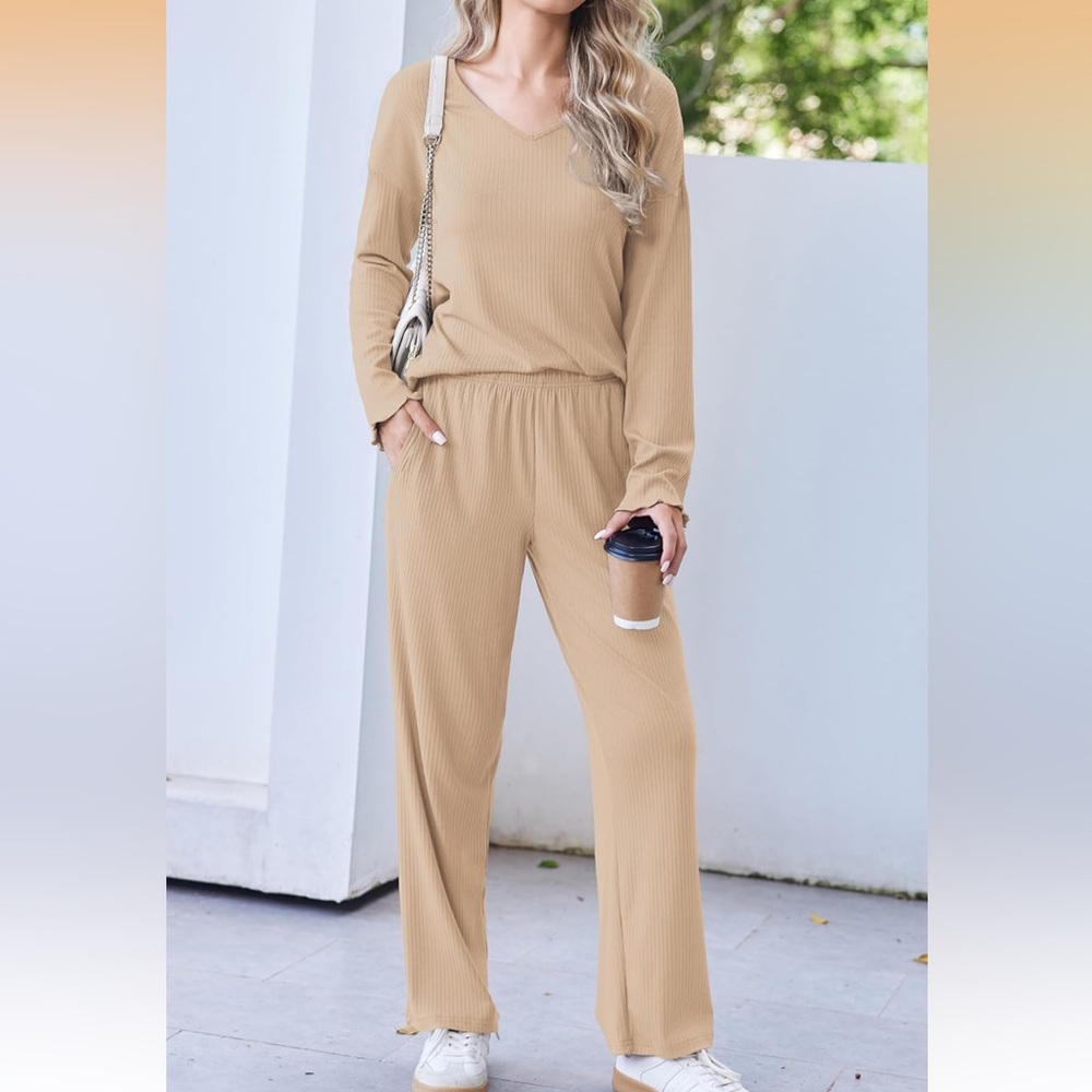 Ribbed knit Lounge Set - Picture 3 of 6